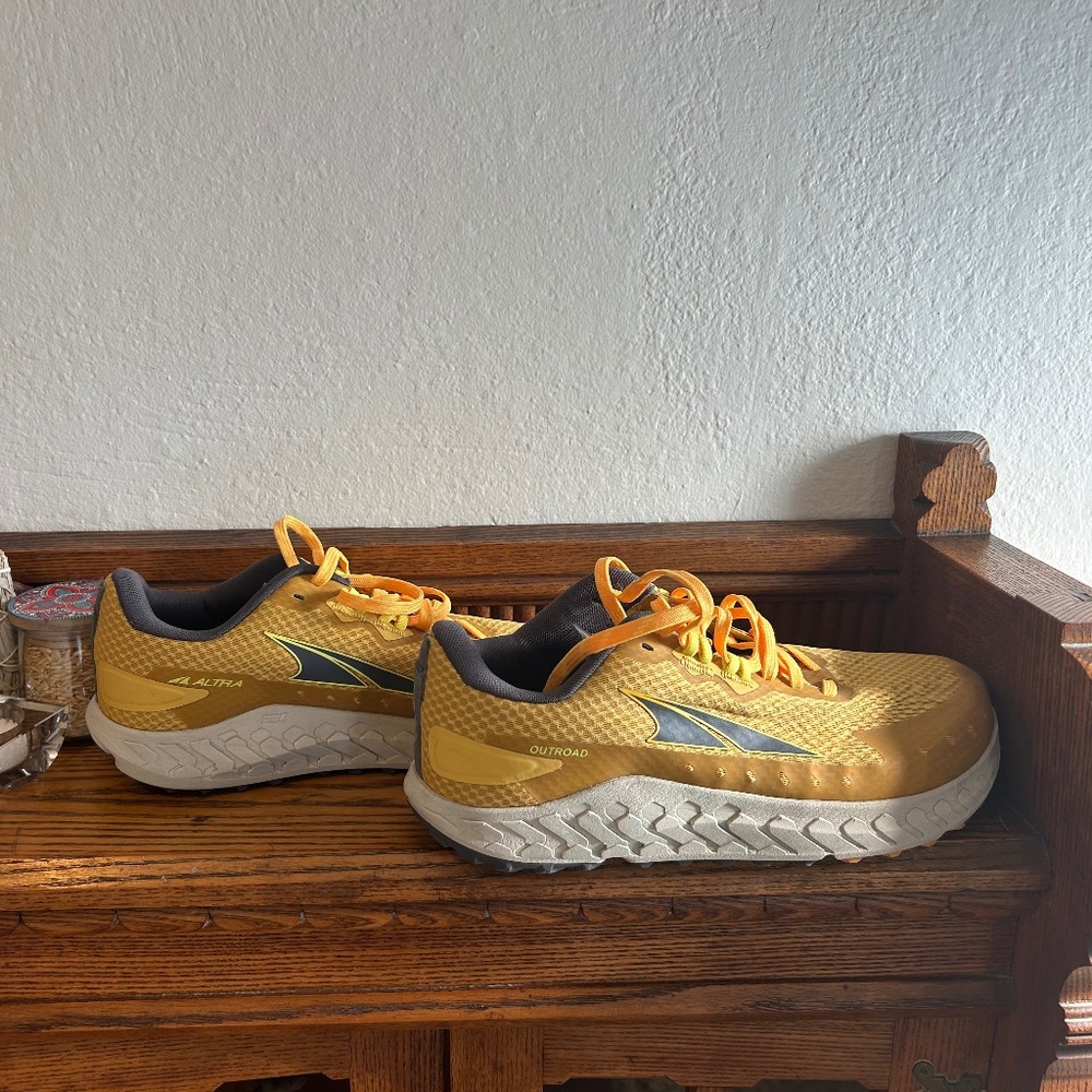 Altra Yellow and Gray Sneakers
